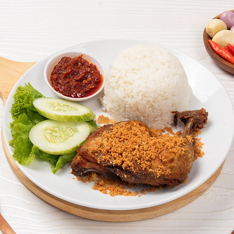 Paket Ayam Goreng Nasi + Lalapan
